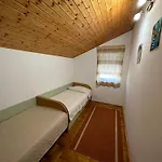 Sunny Punta Skala * 佩特坎内