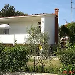 Sunny Punta Skala Holiday home *