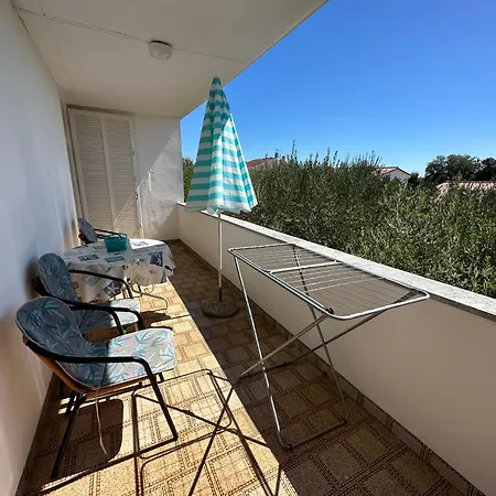 Holiday home Sunny Punta Skala Petrcane